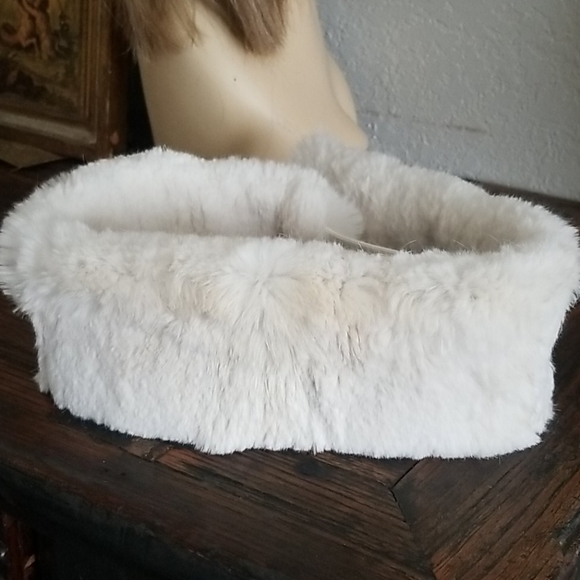 Winter White CrownCap Headband main image 11